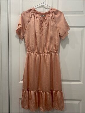 Light Pink Downeast Satin Short Sleeve Midi Dress - Size Small
